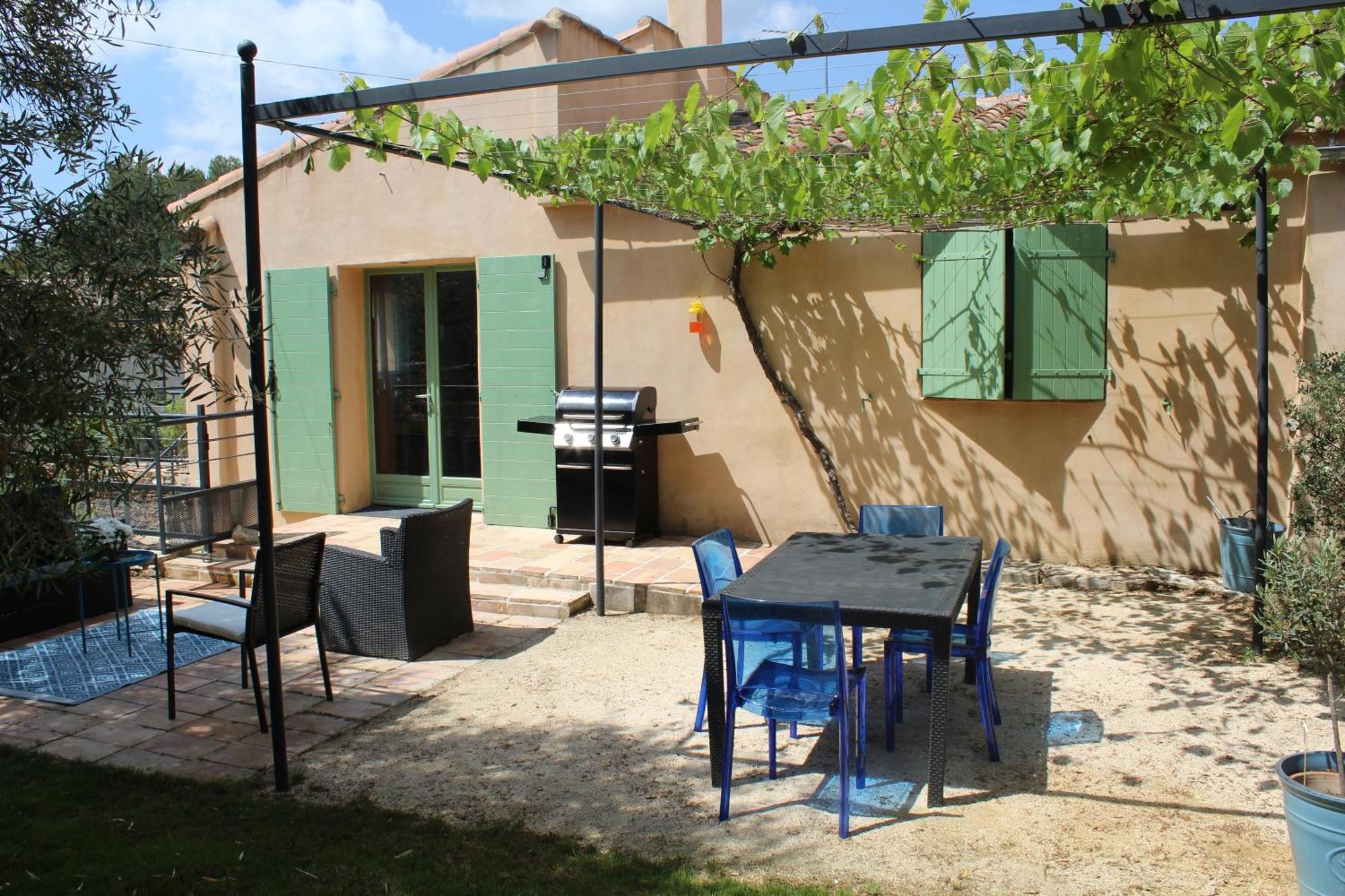 Villa Pierre Blanche Le Calme A 5Mn Du Centre Ville Nimes Bagian luar foto