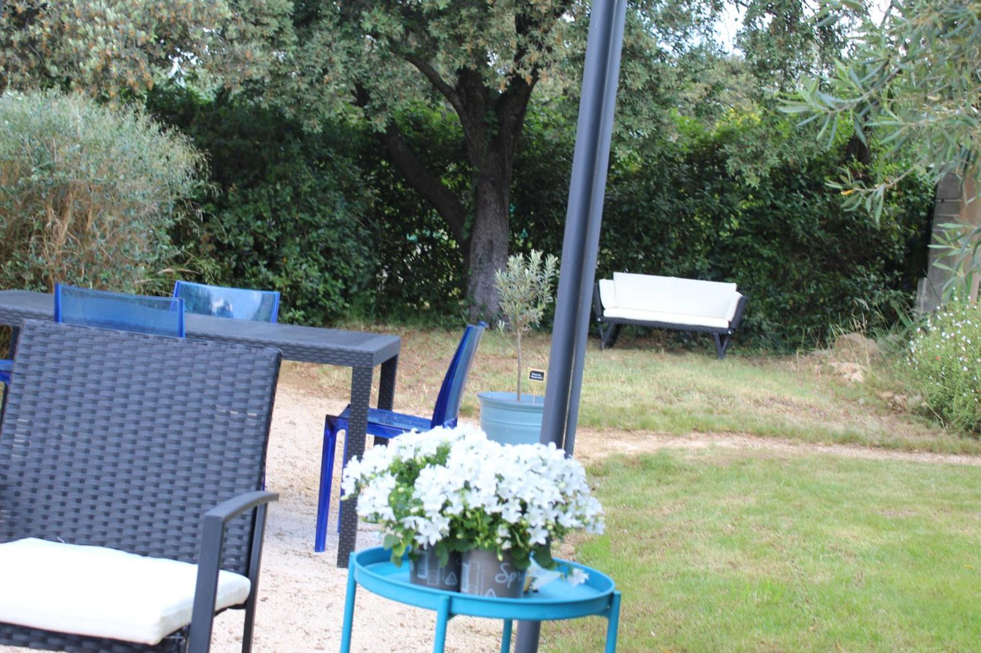 Villa Pierre Blanche Le Calme A 5Mn Du Centre Ville Nimes Bagian luar foto