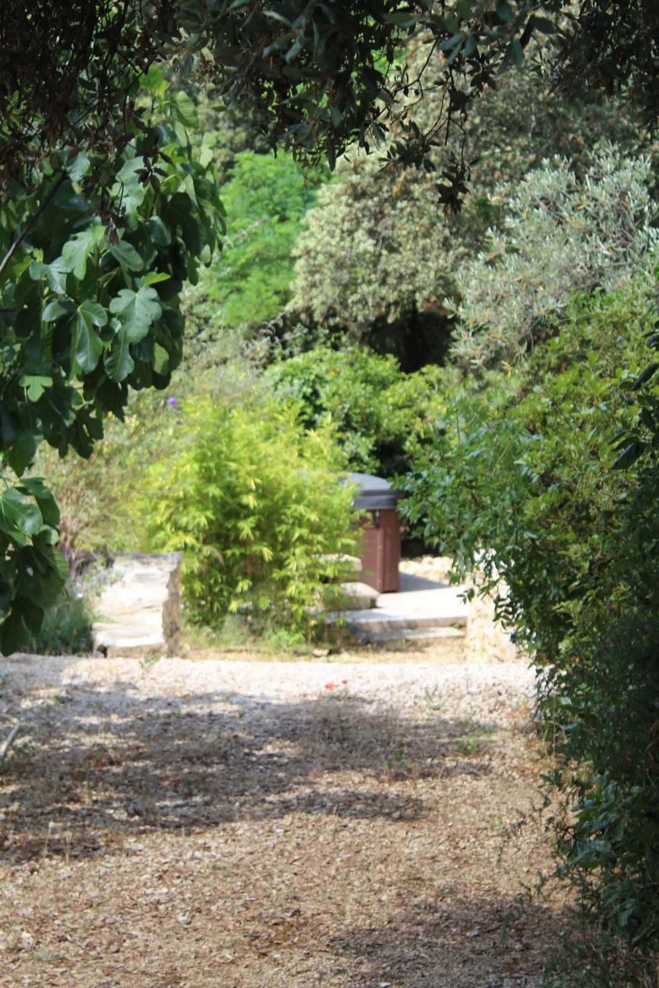 Villa Pierre Blanche Le Calme A 5Mn Du Centre Ville Nimes Bagian luar foto