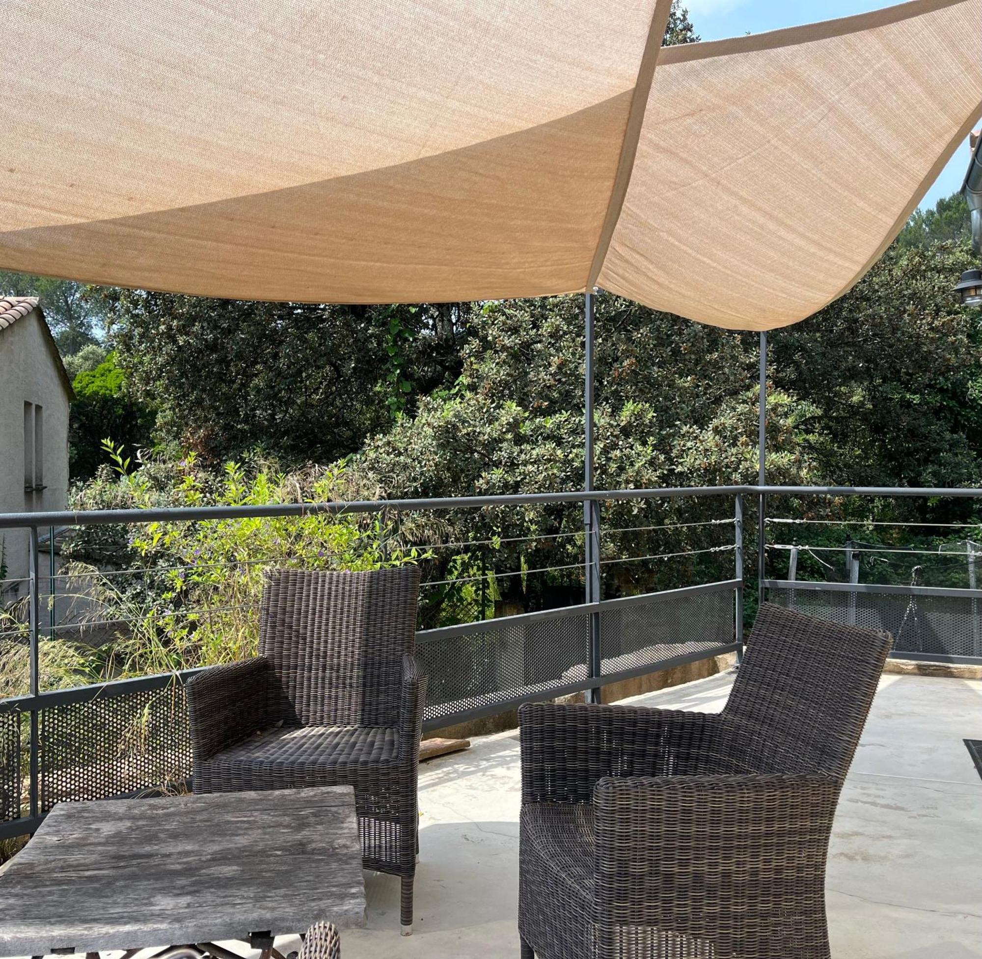 Villa Pierre Blanche Le Calme A 5Mn Du Centre Ville Nimes Bagian luar foto
